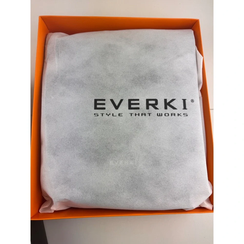 EVERKI measurements width